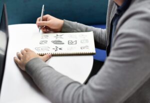 Logo tegemine – hind, protsess ja mida tegijalt küsida